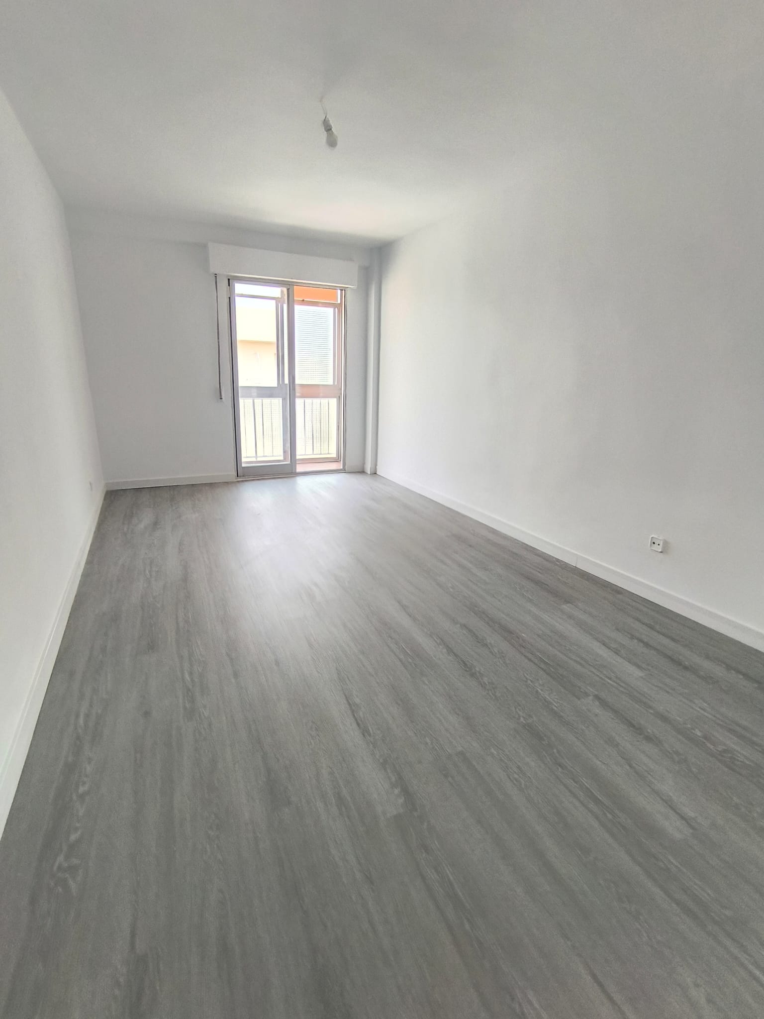 WhatsApp Image 2026-07-07 at 13.17.35 PISO SEMI-REFORMADO EN ZONA CENTRO DE FUENLABRADA