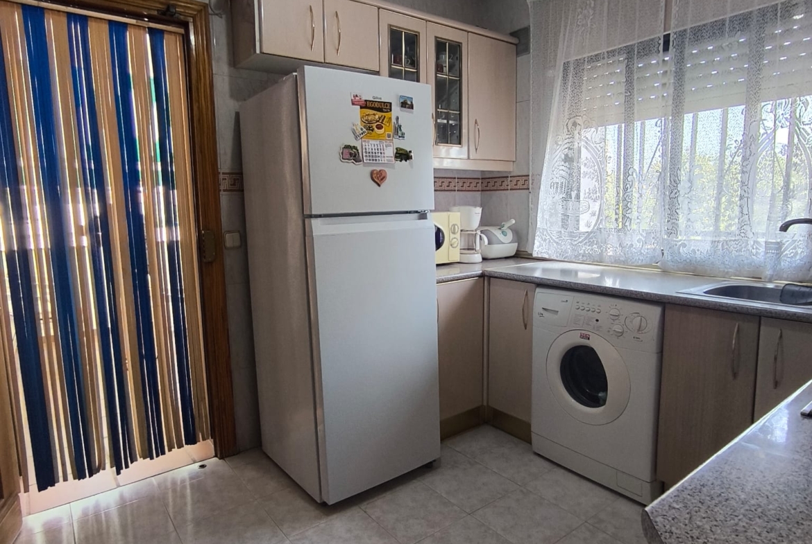 CHALET INDEPENDIENTE CON PISCINA EN URB. OLIVA.VELETA, CARRANQUE (TOLEDO)