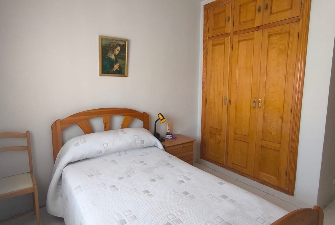 CHALET INDEPENDIENTE CON PISCINA EN URB. OLIVA.VELETA, CARRANQUE (TOLEDO)