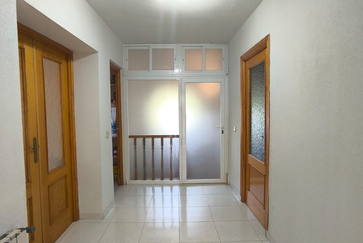 CHALET INDEPENDIENTE CON PISCINA EN URB. OLIVA.VELETA, CARRANQUE (TOLEDO)