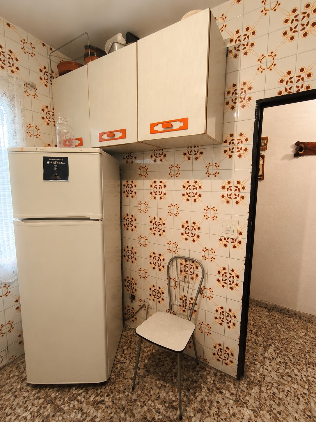 cocina 2 retocada con IA PISO EN CASCO ANTIGUO DE ALCORCON