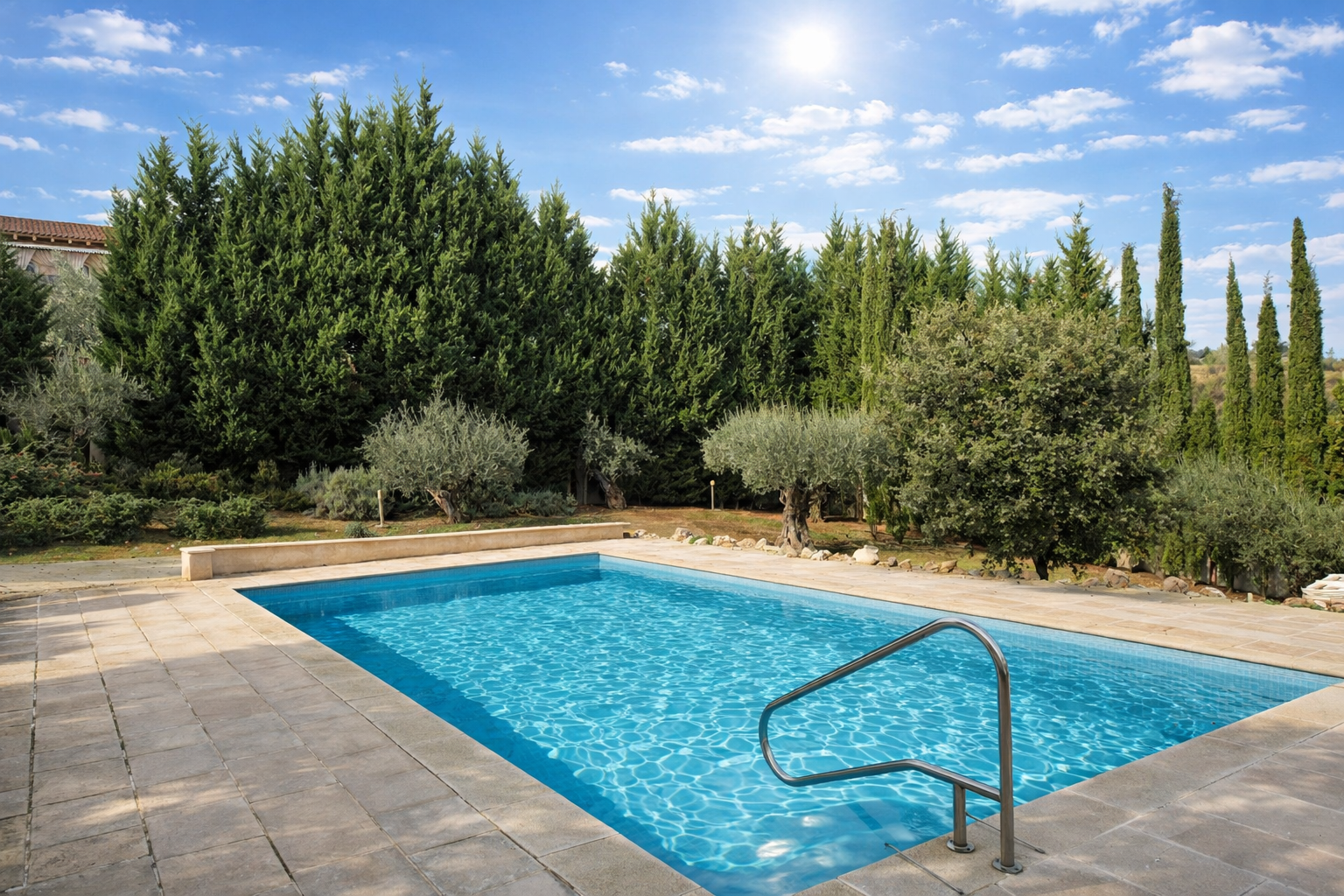 Exclusiva residencia independiente con dos viviendas, piscina y vistas privilegiadas a Toledo