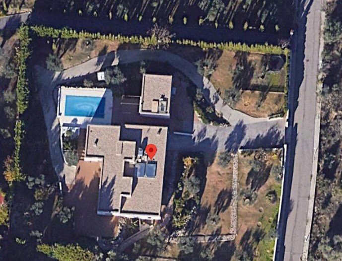 Exclusiva residencia independiente con dos viviendas, piscina y vistas privilegiadas a Toledo