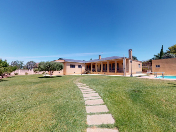 House / detached house en alquiler, Casetas