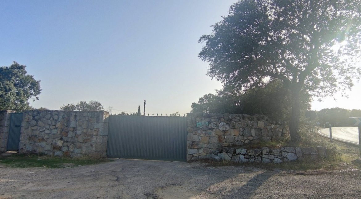 PRECIOSA FINCA RÚSTICA CERCANA AL CASCO DE GALAPAGAR