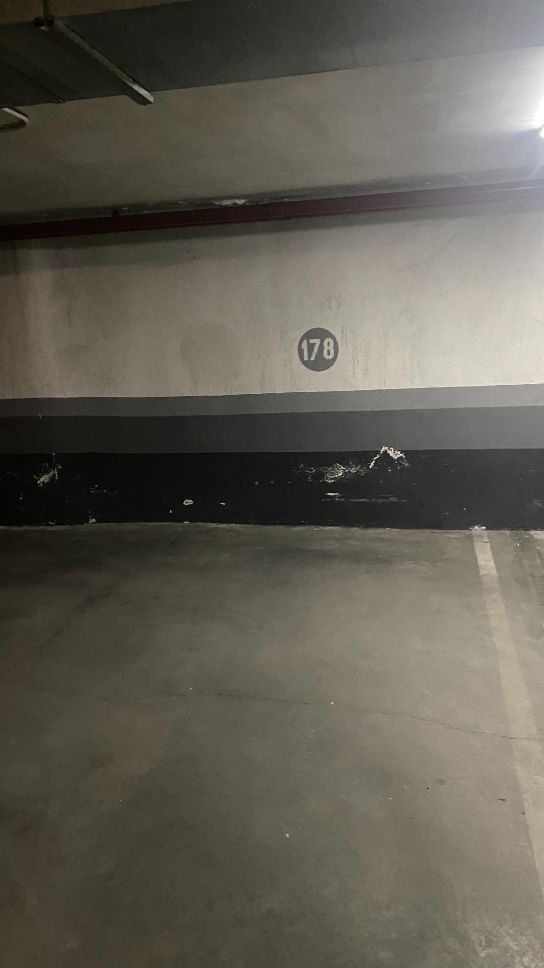 Plaza para coche
