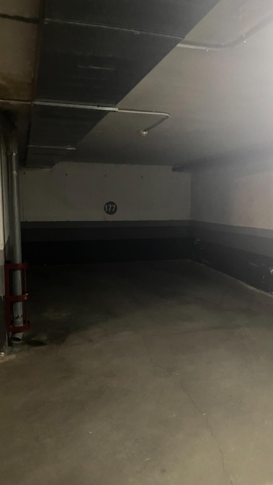 Plaza para coche