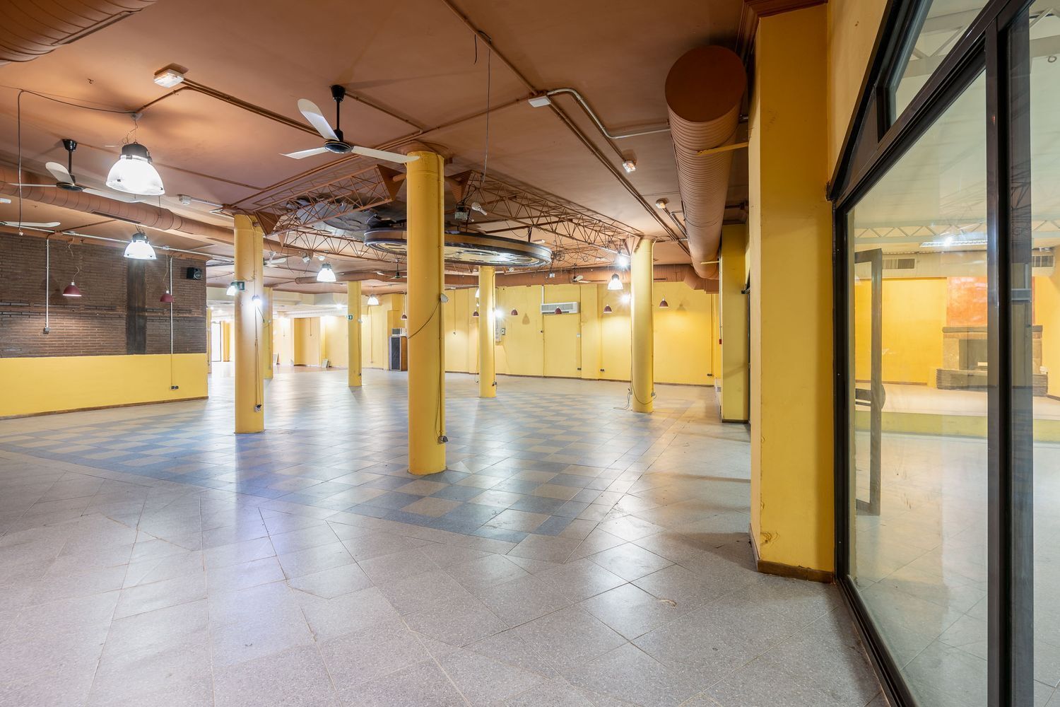 64-11 Retail space en alquiler, Collado Villalba