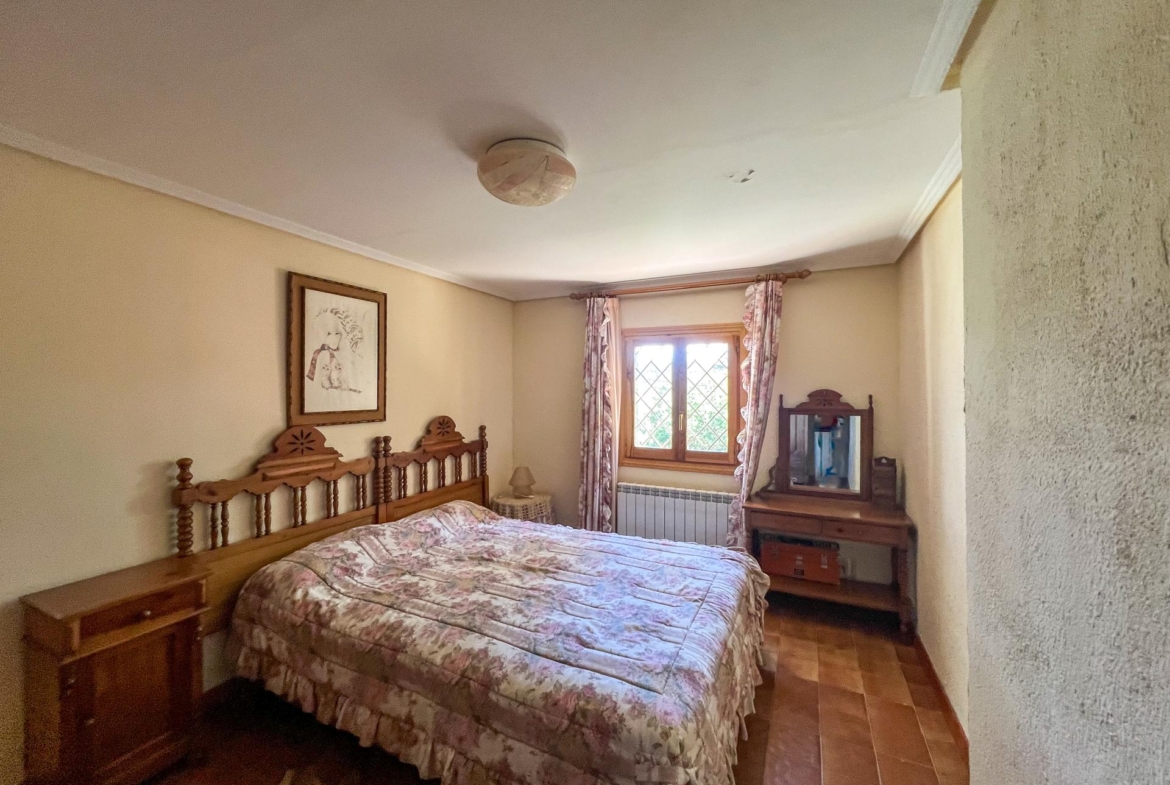 Chalet en venta en Peguerinos