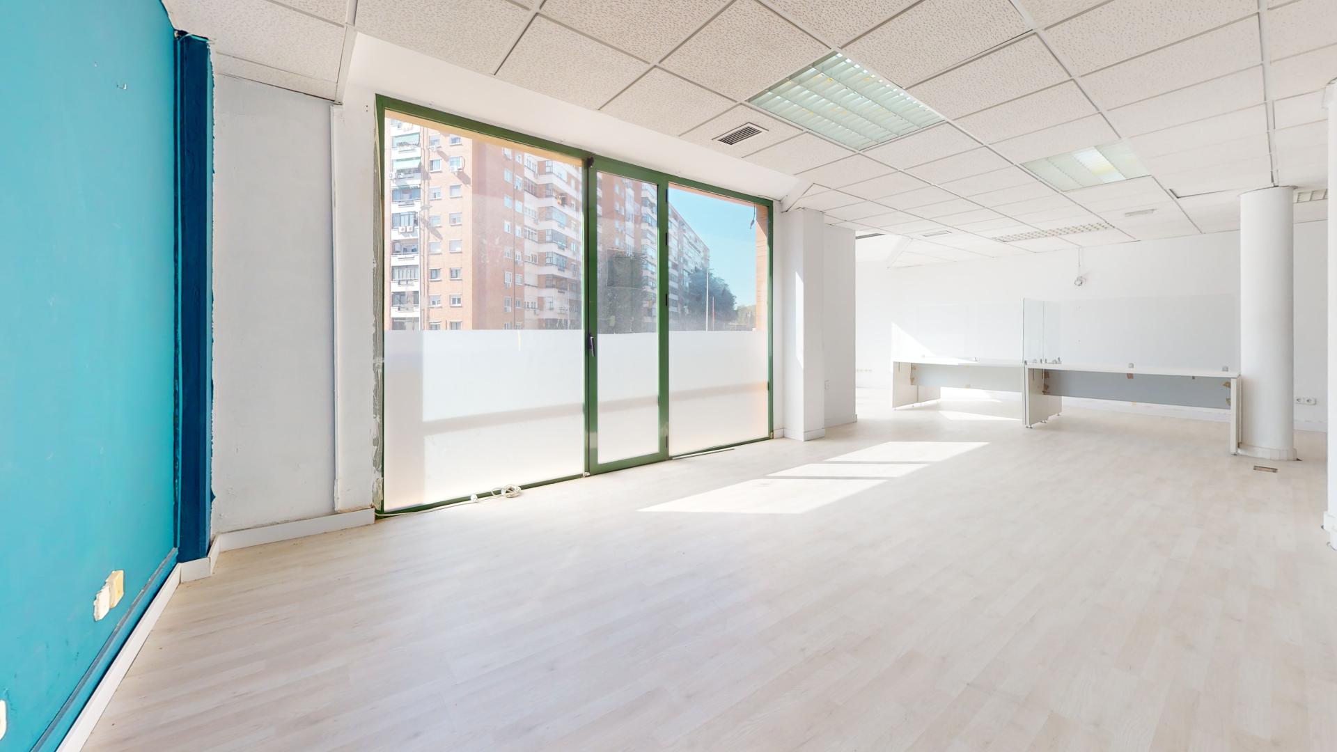 tn7huhrw1eq-bedroom_492bc0cc-415c-4743-a830-8ea7bbef47a6