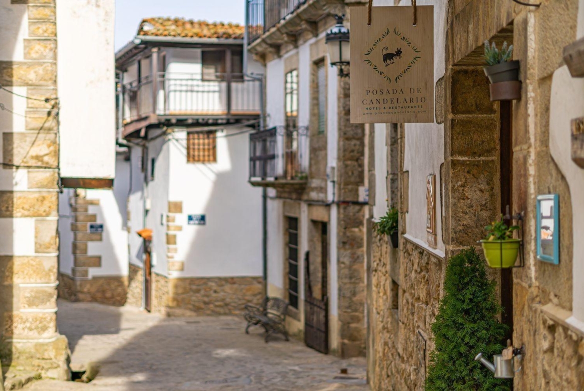 ^**^POSADA DE CANDELARIO^**^EMBLEMATICO HOTEL RURAL DE 4 ESTRELLAS EN EL TURISTICO PUEBLO CANDELARIO