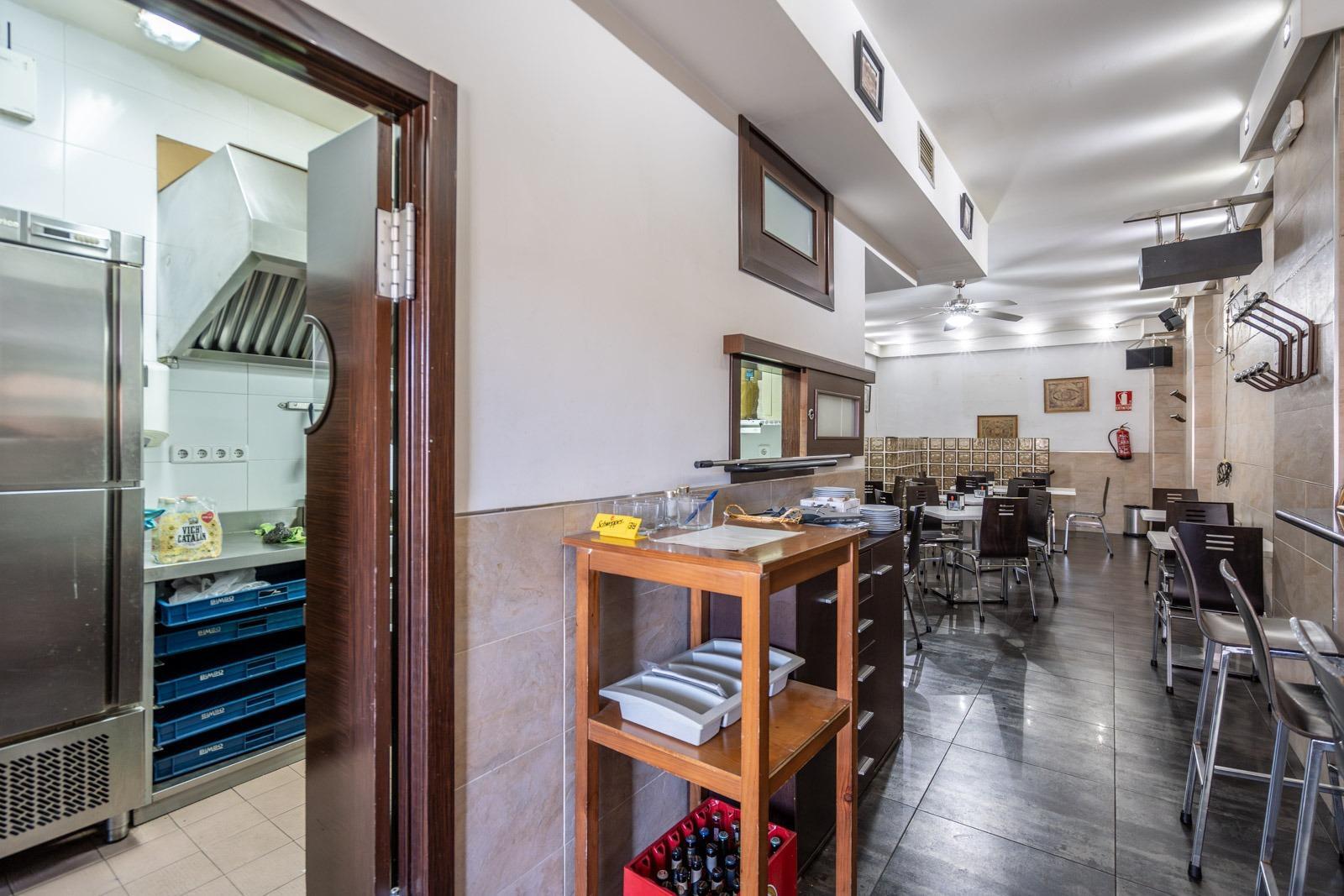 ^**^BAR RESTAURANTE CON AMPLIAS TERRAZAS Y AMPLIA ZONA PRIVADA EN MEJORADA DEL CAMPO^**^ Magnífica o