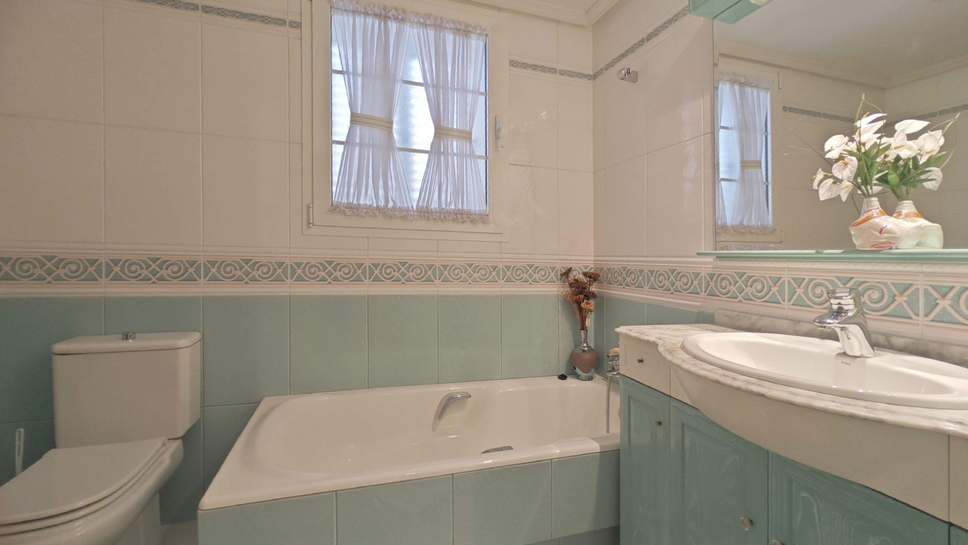 18-30 Preciosa casa de capricho en Guadarrama