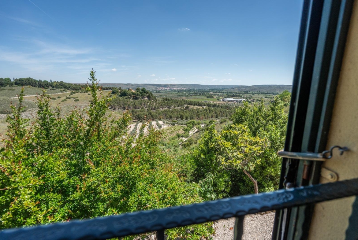 ^^ EN VENTA EXCLUSIVA – IMPRESIONANTE FINCA DE 4 HECTÁREAS EN VALGRANDE, CHINCHÓN ^**^  Ponemos a la