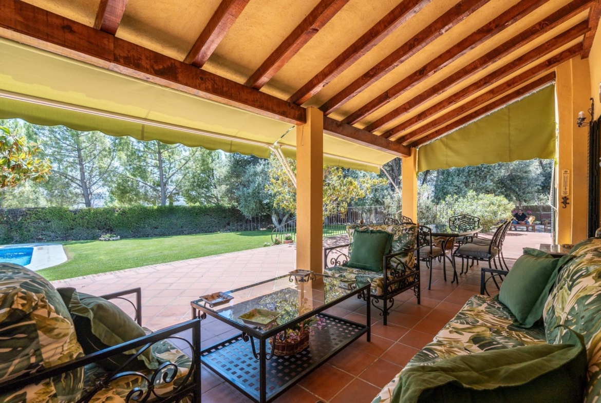 ^^ EN VENTA EXCLUSIVA – IMPRESIONANTE FINCA DE 4 HECTÁREAS EN VALGRANDE, CHINCHÓN ^**^  Ponemos a la