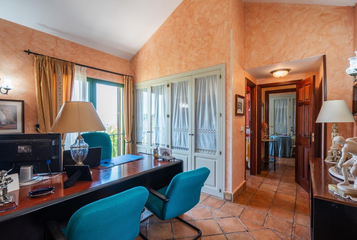 ^^ EN VENTA EXCLUSIVA – IMPRESIONANTE FINCA DE 4 HECTÁREAS EN VALGRANDE, CHINCHÓN ^**^  Ponemos a la