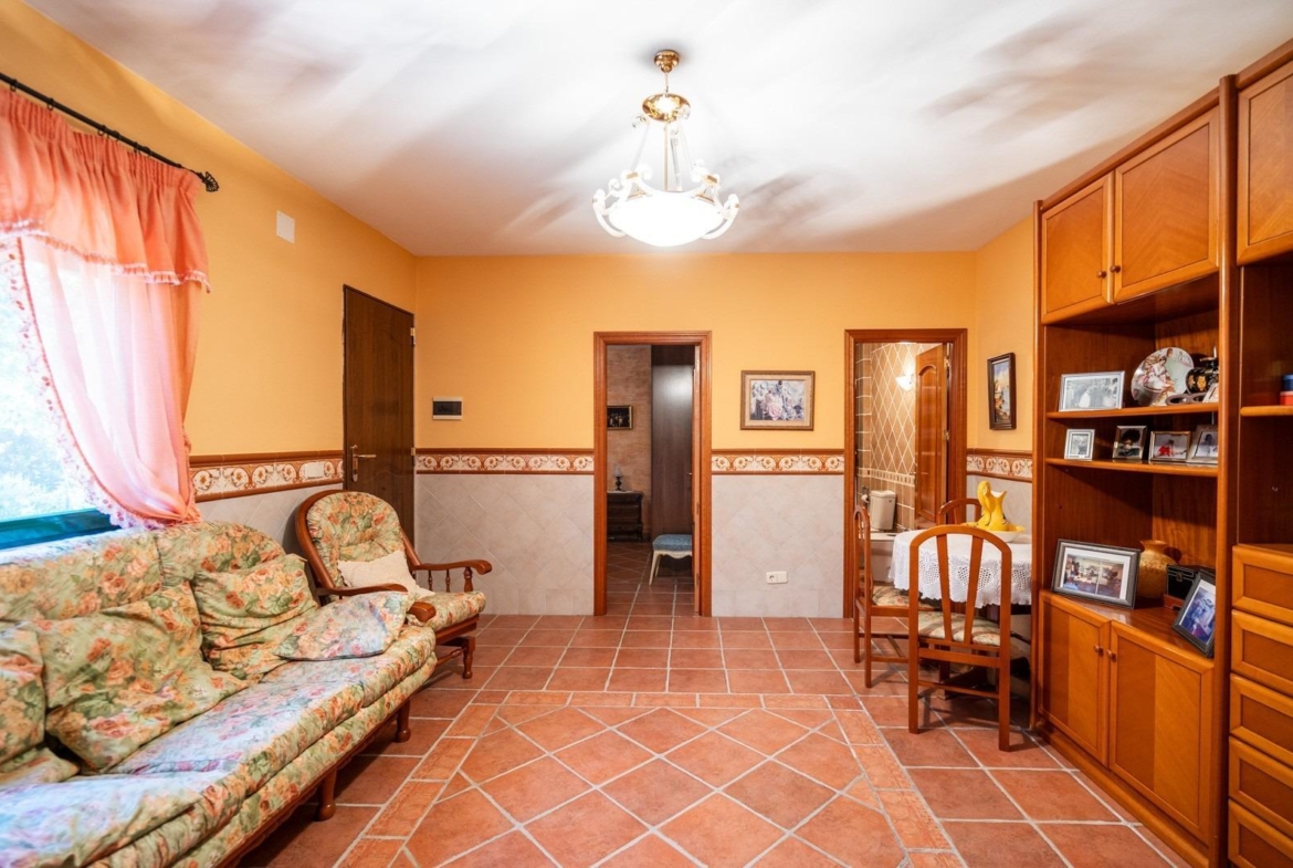 ^^ EN VENTA EXCLUSIVA – IMPRESIONANTE FINCA DE 4 HECTÁREAS EN VALGRANDE, CHINCHÓN ^**^  Ponemos a la