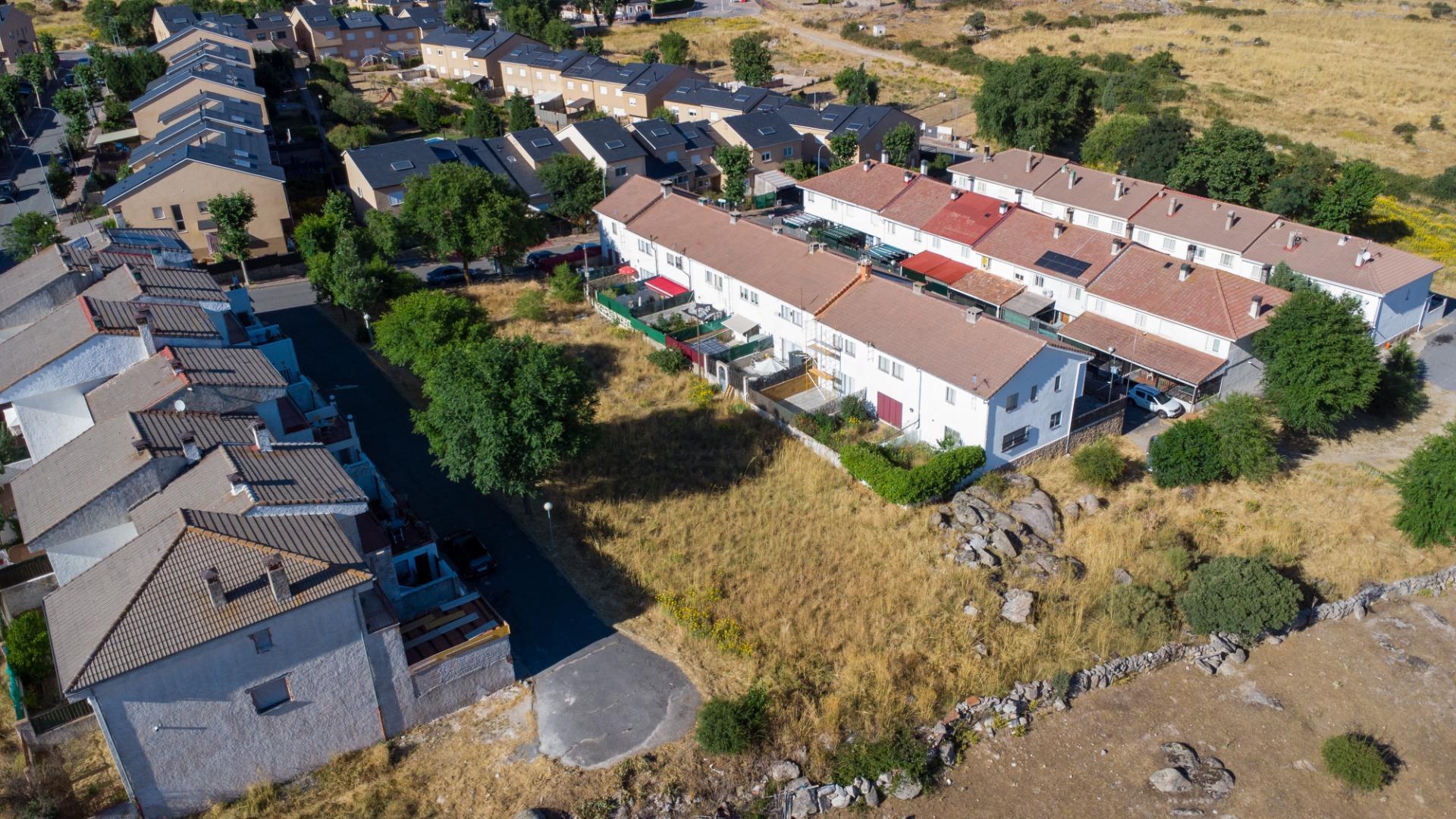 9-2 Parcela urbana en Los Ángeles de San Rafael