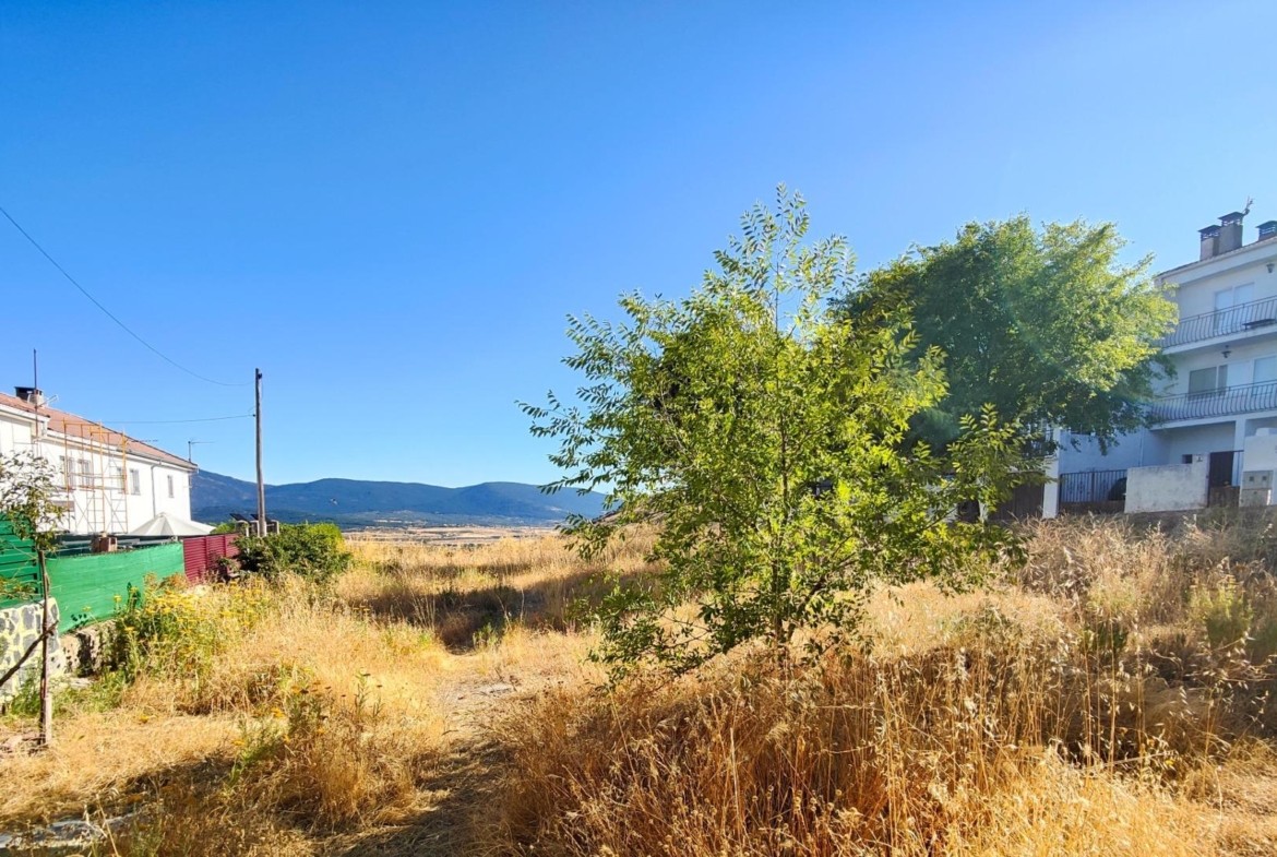 Parcela urbana en Los Ángeles de San Rafael