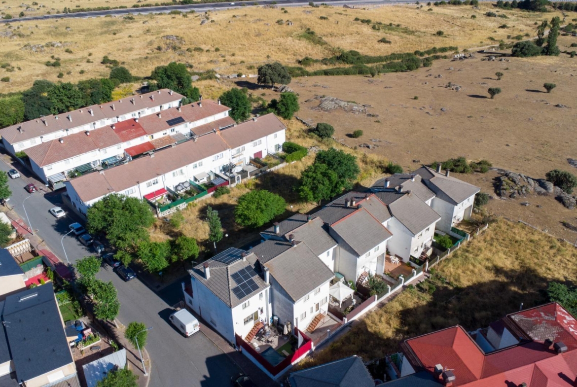 Parcela urbana en Los Ángeles de San Rafael