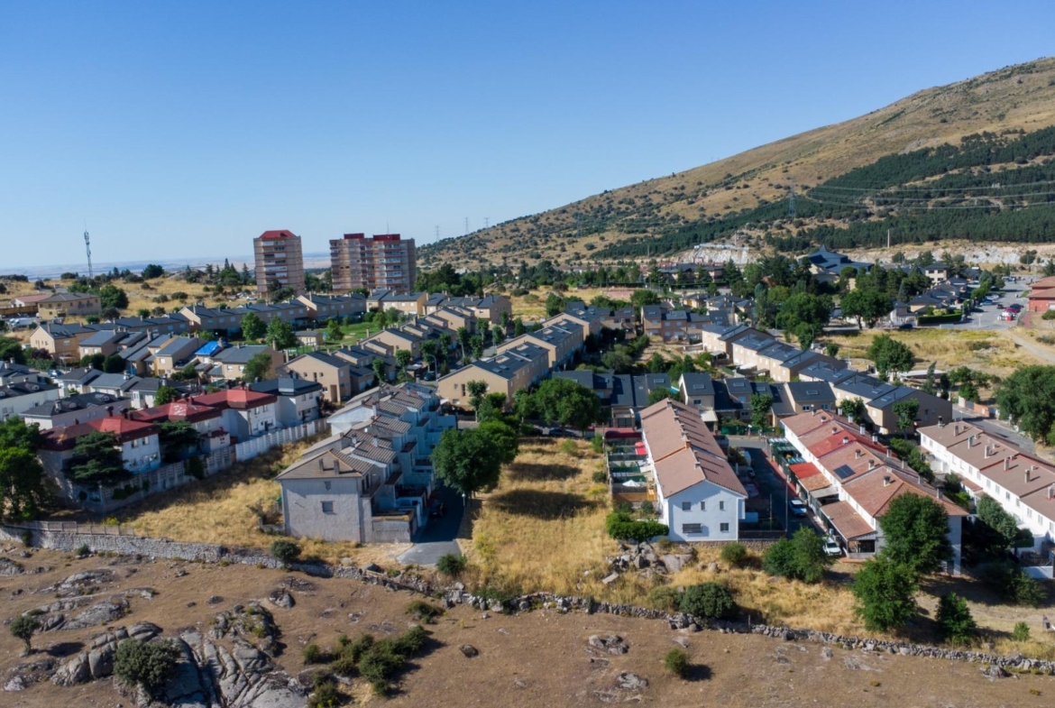 Parcela urbana en Los Ángeles de San Rafael