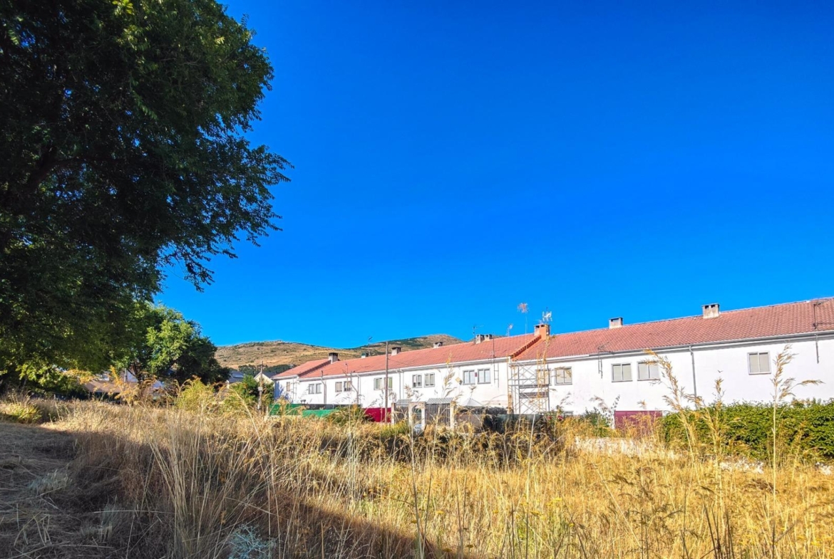 Parcela urbana en Los Ángeles de San Rafael