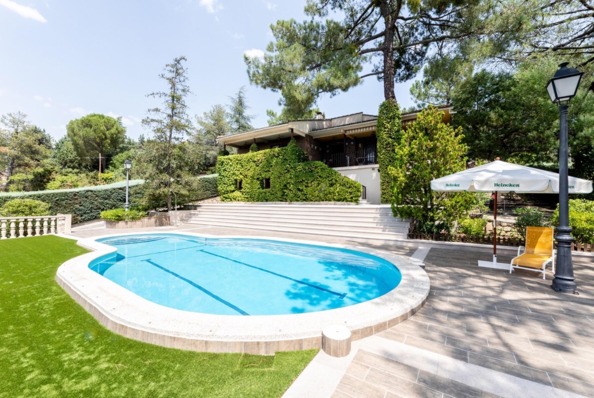House / detached house en alquiler, Robledo De Chavela