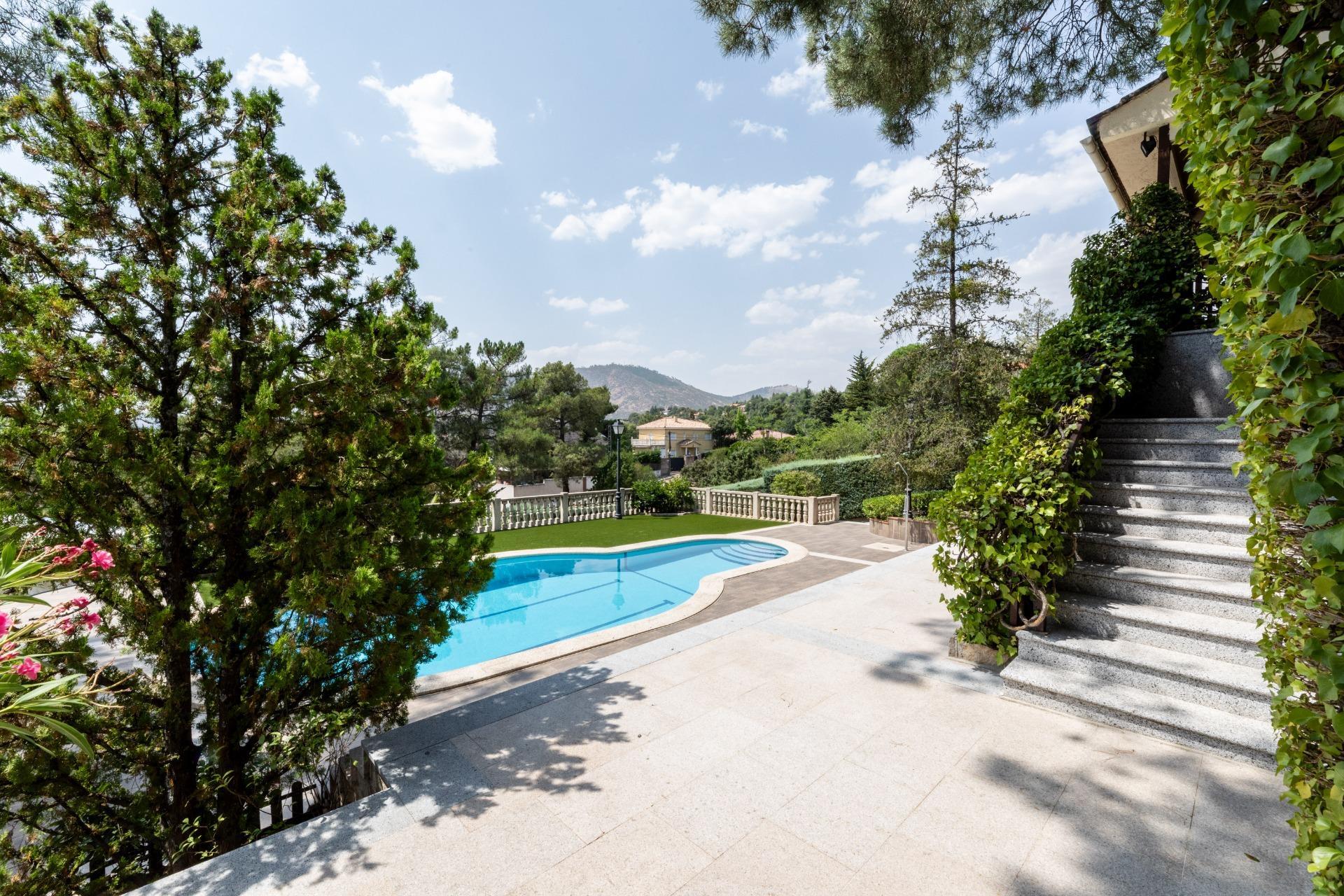 House / detached house en alquiler, Robledo De Chavela