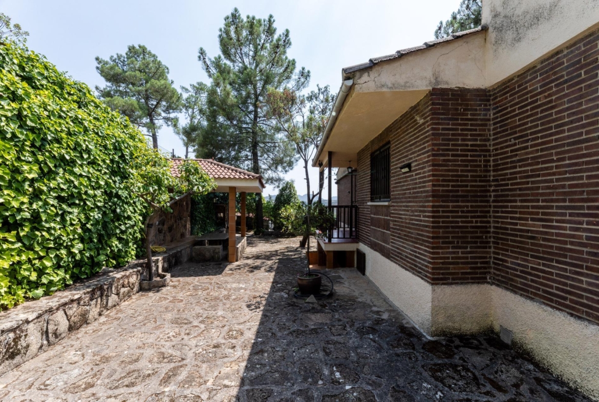 House / detached house en alquiler, Robledo De Chavela
