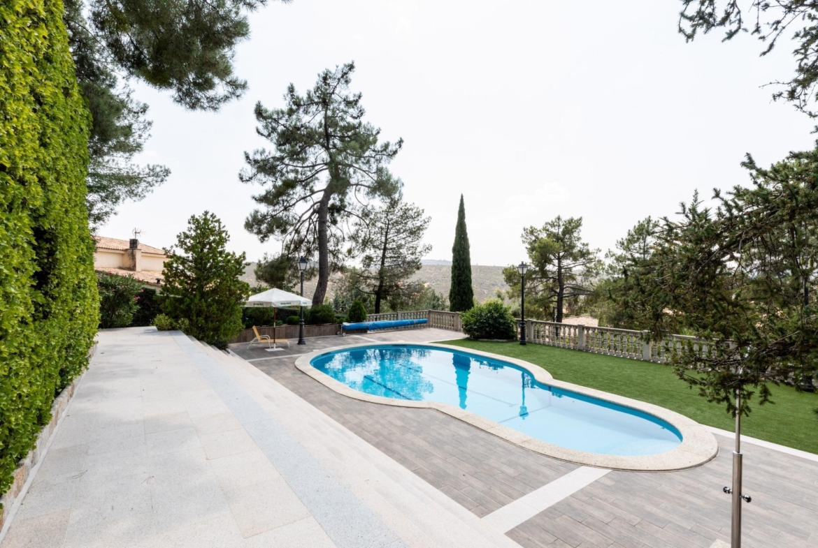 House / detached house en alquiler, Robledo De Chavela