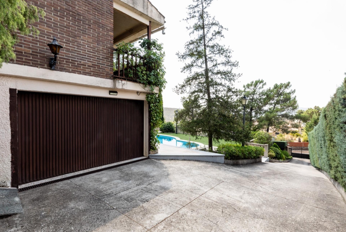 House / detached house en alquiler, Robledo De Chavela
