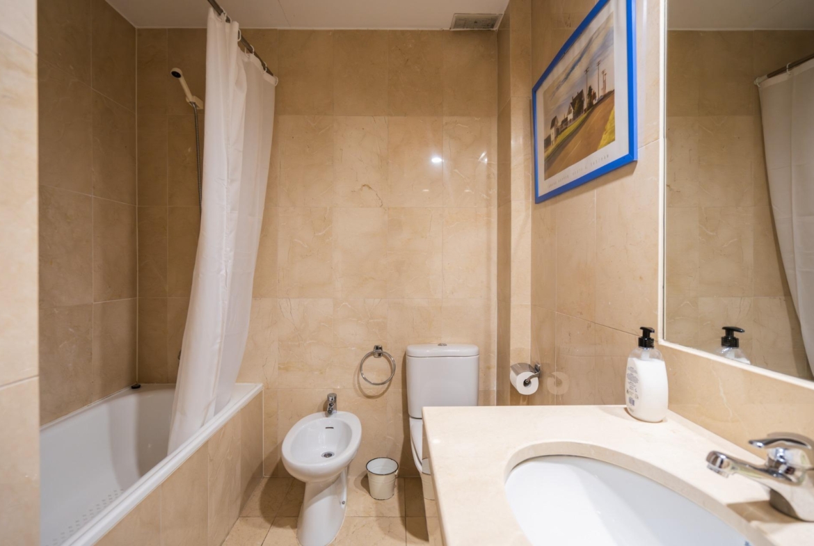 EXCLUSIVO CHALET EN URBANIZACIÓN PREMIUM CON CLUB SOCIAL Y SEGURIDAD 24H EN BECERRIL DE LA SIERRA