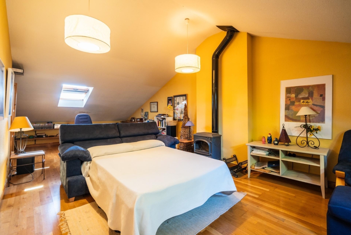 EXCLUSIVO CHALET EN URBANIZACIÓN PREMIUM CON CLUB SOCIAL Y SEGURIDAD 24H EN BECERRIL DE LA SIERRA