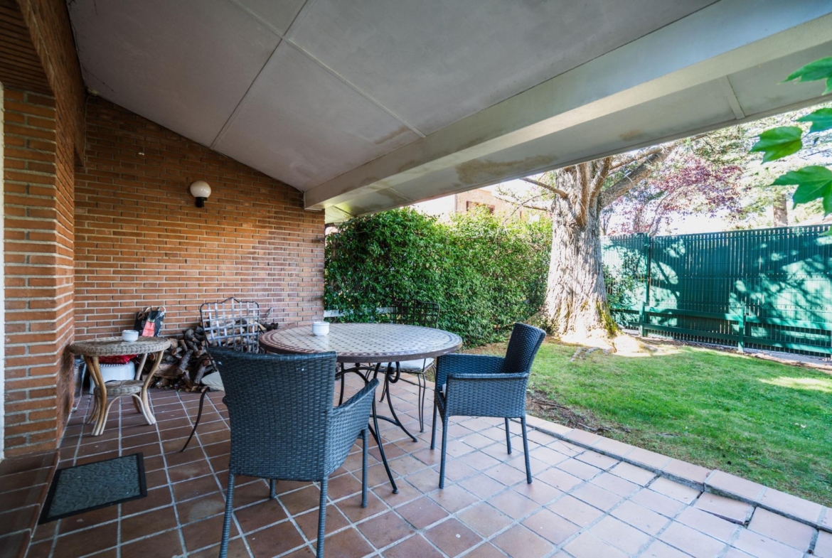 EXCLUSIVO CHALET EN URBANIZACIÓN PREMIUM CON CLUB SOCIAL Y SEGURIDAD 24H EN BECERRIL DE LA SIERRA