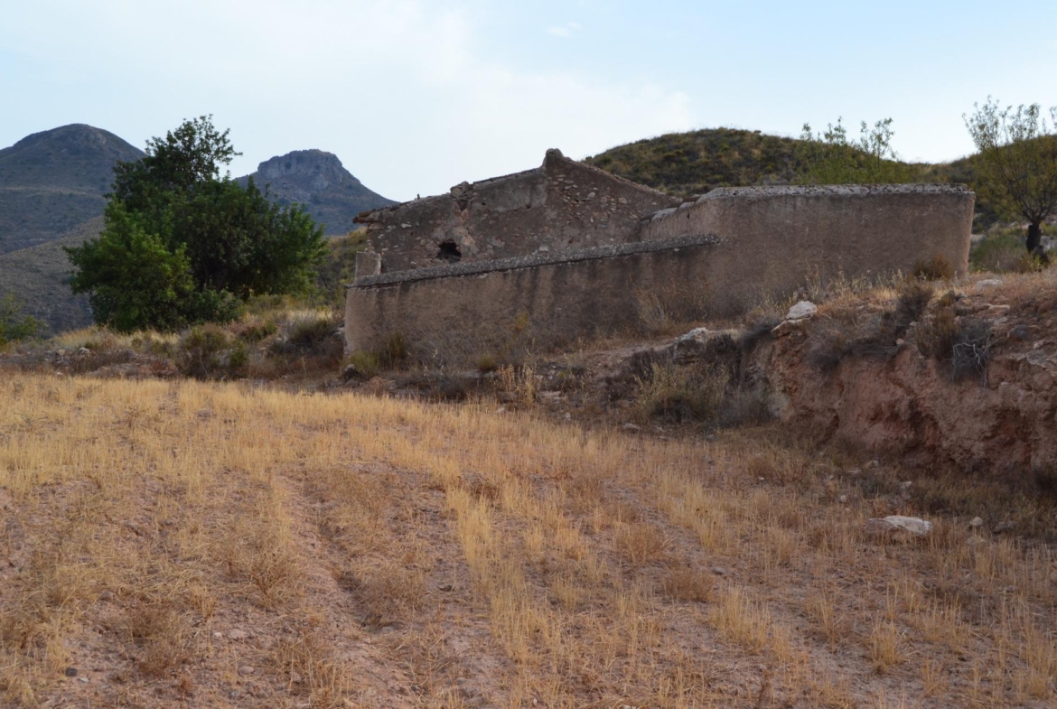 ^**^FINCA RÚSTICA DE MÁS DE 2.500.000 M² CON POSIBILIDAD DE RECONSTRUCCIÓN DE VIVIENDAS DE MÁS DE 600 M² EXISTENTES, ENTRE LORCA Y ÁGUILAS, MURCIA. VISTAS AL MAR^**^ .