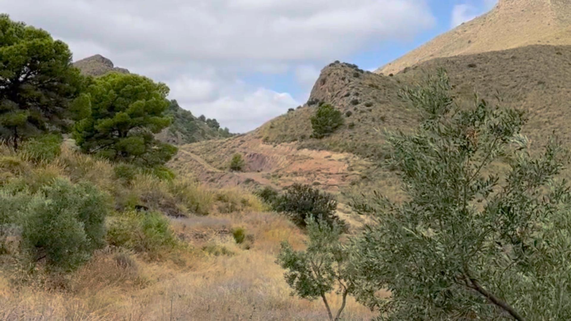 ^**^FINCA RÚSTICA DE MÁS DE 2.500.000 M² CON POSIBILIDAD DE RECONSTRUCCIÓN DE VIVIENDAS DE MÁS DE 600 M² EXISTENTES, ENTRE LORCA Y ÁGUILAS, MURCIA. VISTAS AL MAR^**^ .
