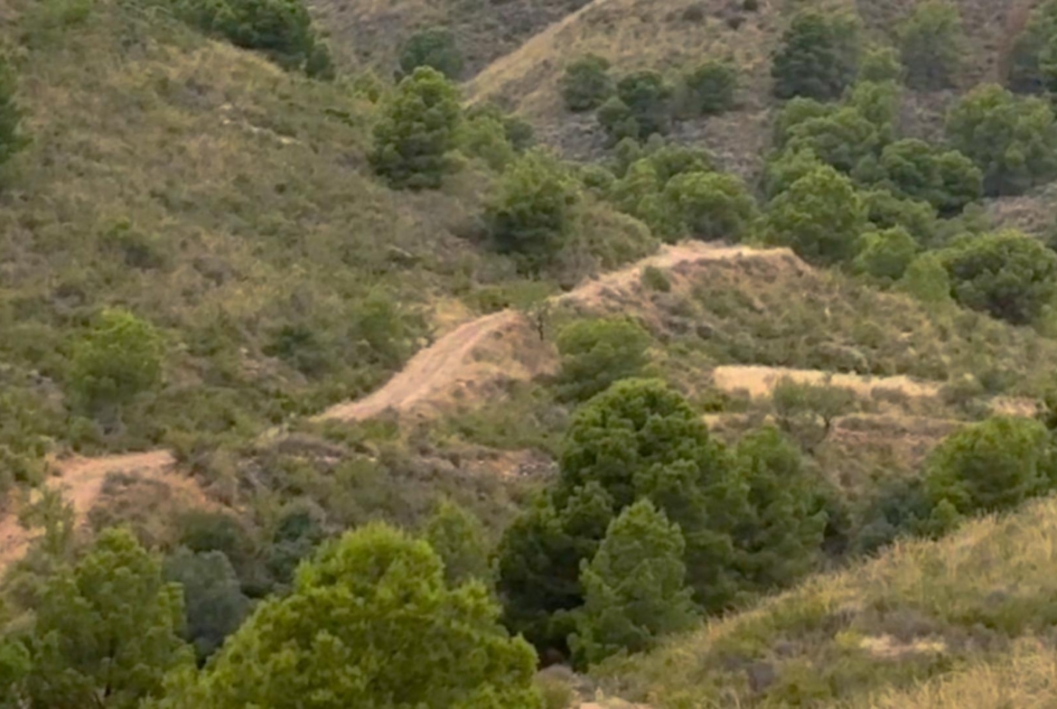 ^**^FINCA RÚSTICA DE MÁS DE 2.500.000 M² CON POSIBILIDAD DE RECONSTRUCCIÓN DE VIVIENDAS DE MÁS DE 600 M² EXISTENTES, ENTRE LORCA Y ÁGUILAS, MURCIA. VISTAS AL MAR^**^ .