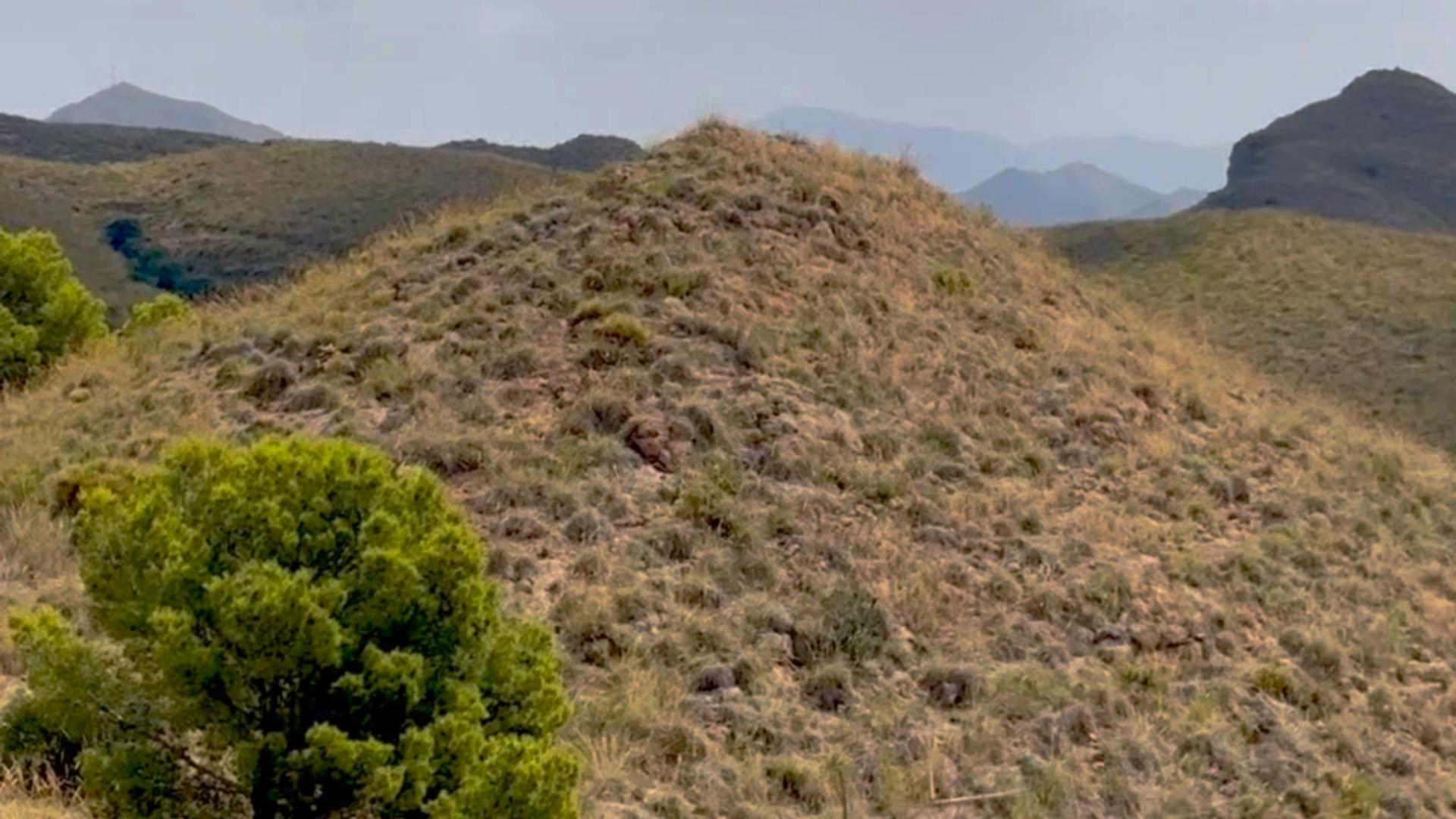 ^**^FINCA RÚSTICA DE MÁS DE 2.500.000 M² CON POSIBILIDAD DE RECONSTRUCCIÓN DE VIVIENDAS DE MÁS DE 600 M² EXISTENTES, ENTRE LORCA Y ÁGUILAS, MURCIA. VISTAS AL MAR^**^ .