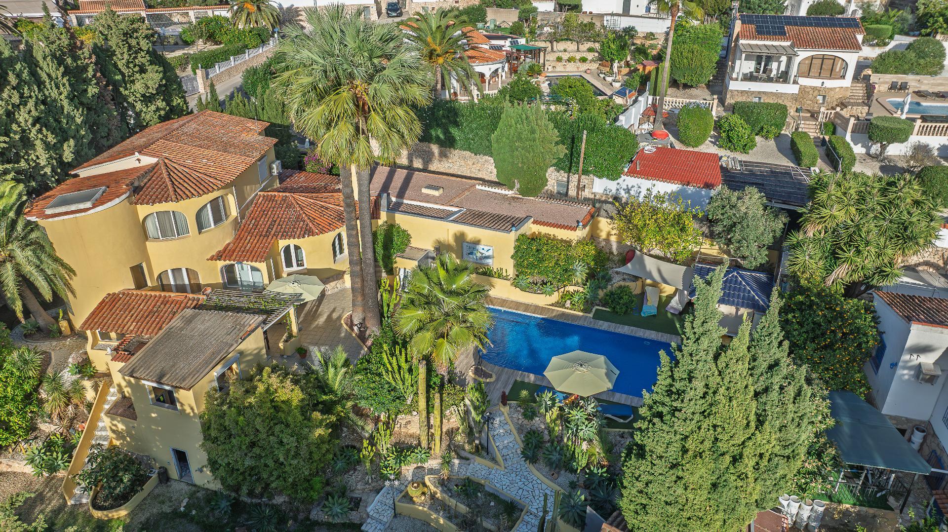 Elegancia Mediterránea en Montemar: Arquitectura y calma muy cerca del Mar