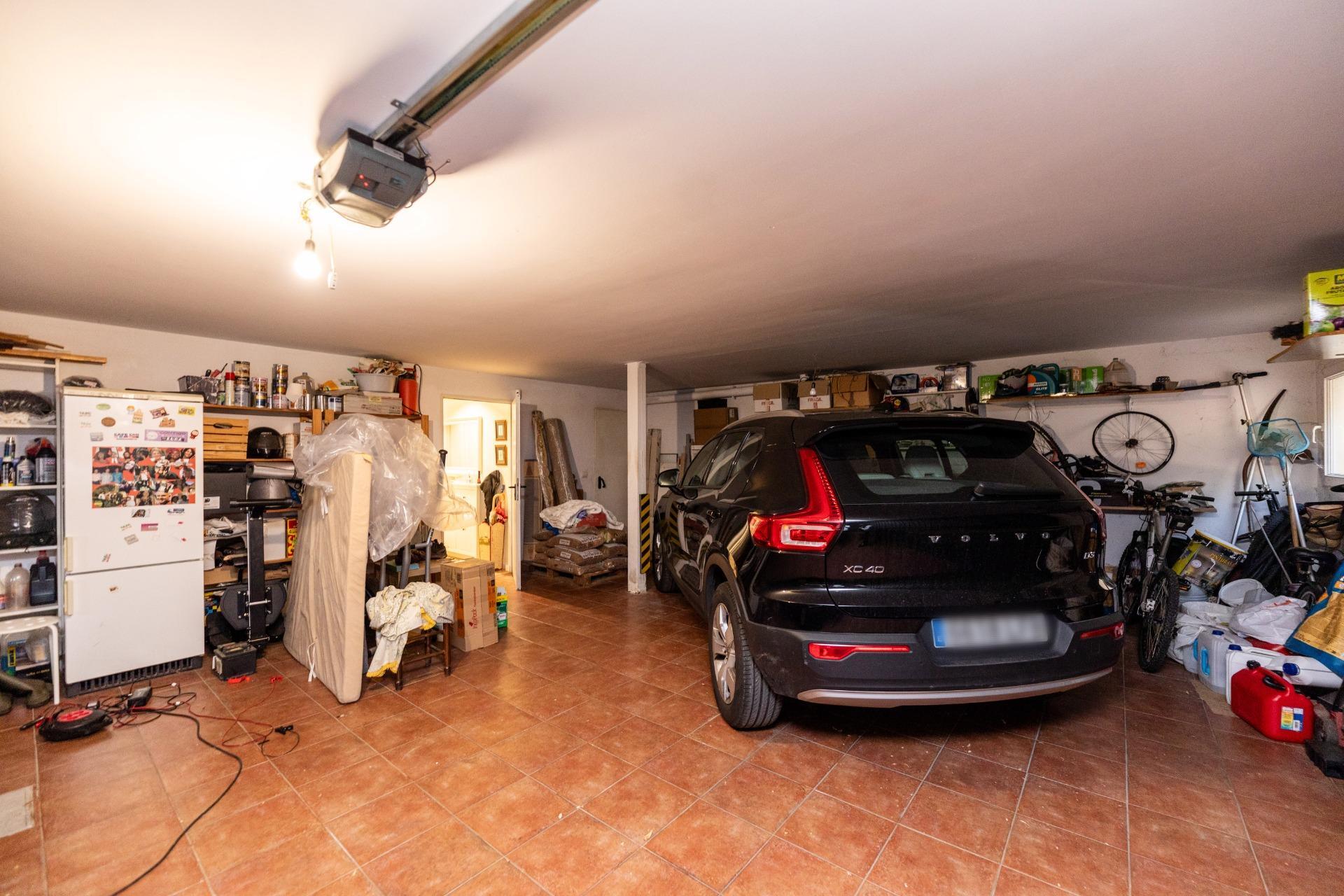 38-59 EXCLUSIVA VILLA EN LA BERZOSA