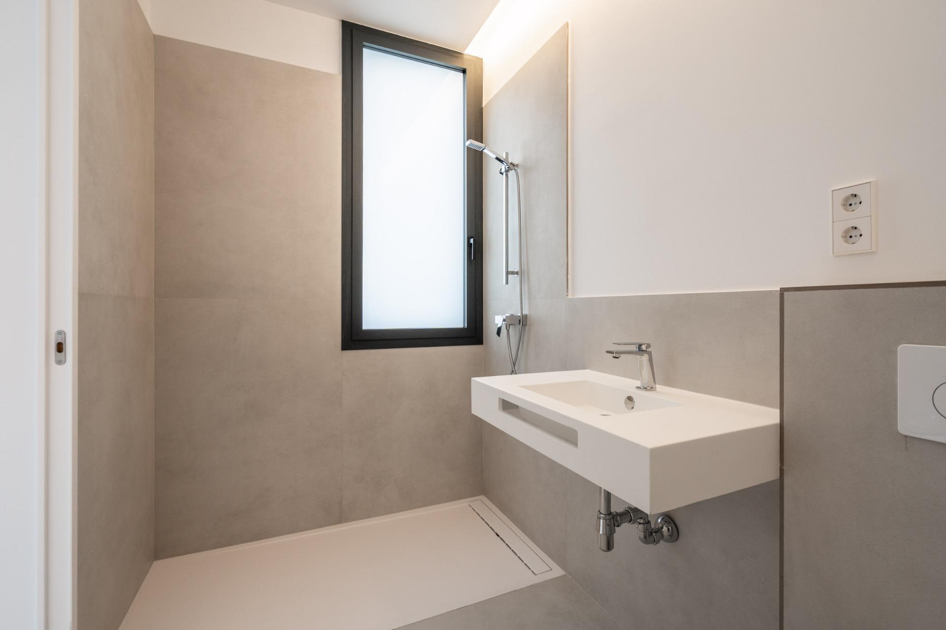 33-25 ^**^MAGNÍFICO CHALET INDEPENDIENTE DE LUJO EN LA ZONA MÁS EXCLUSIVA DE LAS ROZAS – CLUB DE GOLF^**^ Exclusiva vivienda de lujo totalmente a estrenar, situada en una de las zonas más prestigiosas