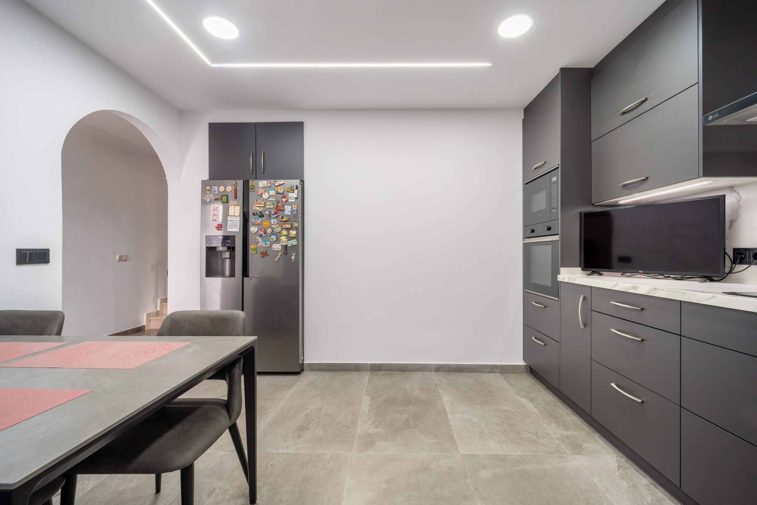 6-3 Exclusivo Chalet Pareado en Esquina – Cancelada (Estepona)