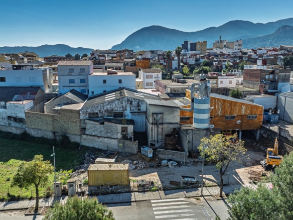 Solar urbano en venta en Pego, Alicante