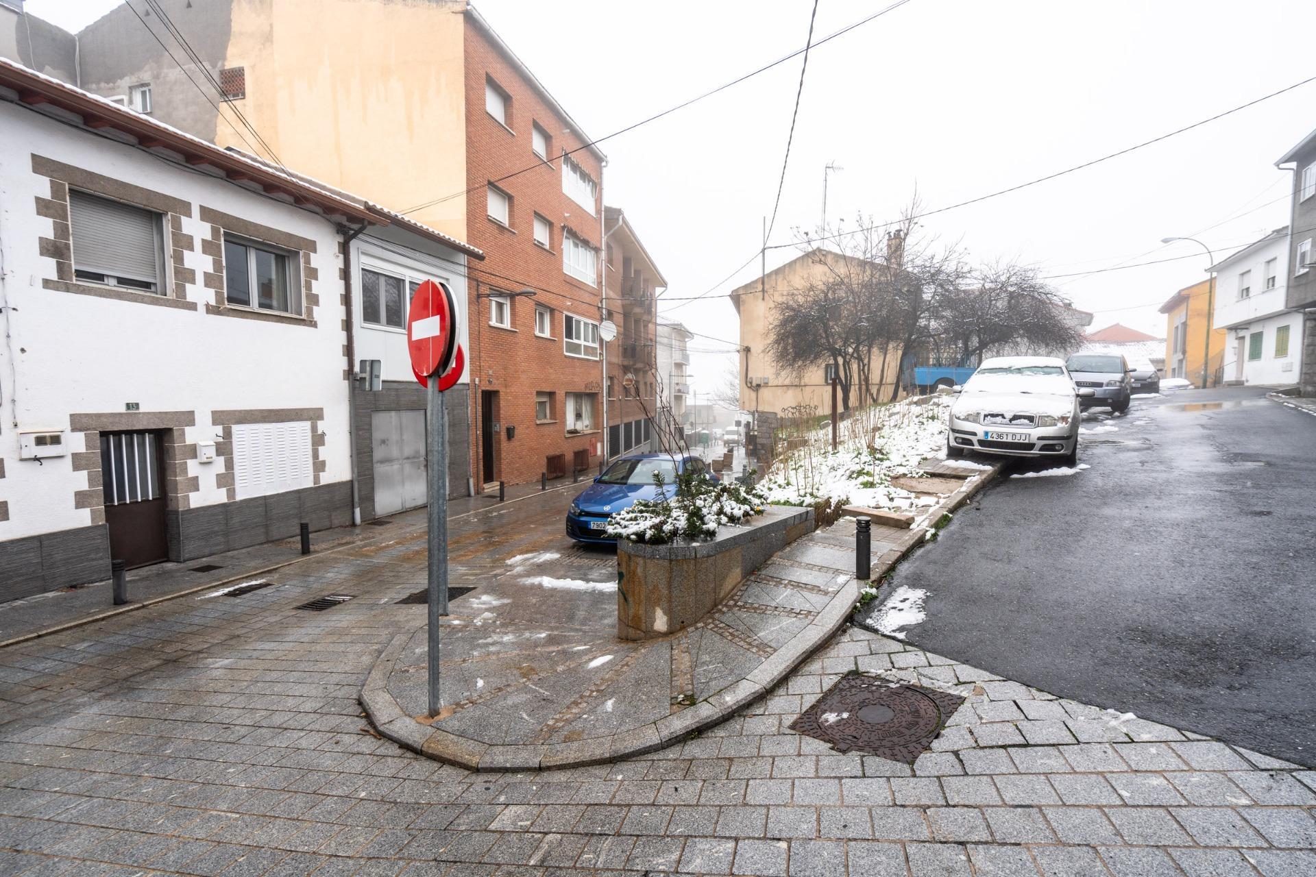 18-10 TERRENO 100% URBANIZABLE EN PLENO CENTRO DE GUADARRAMA