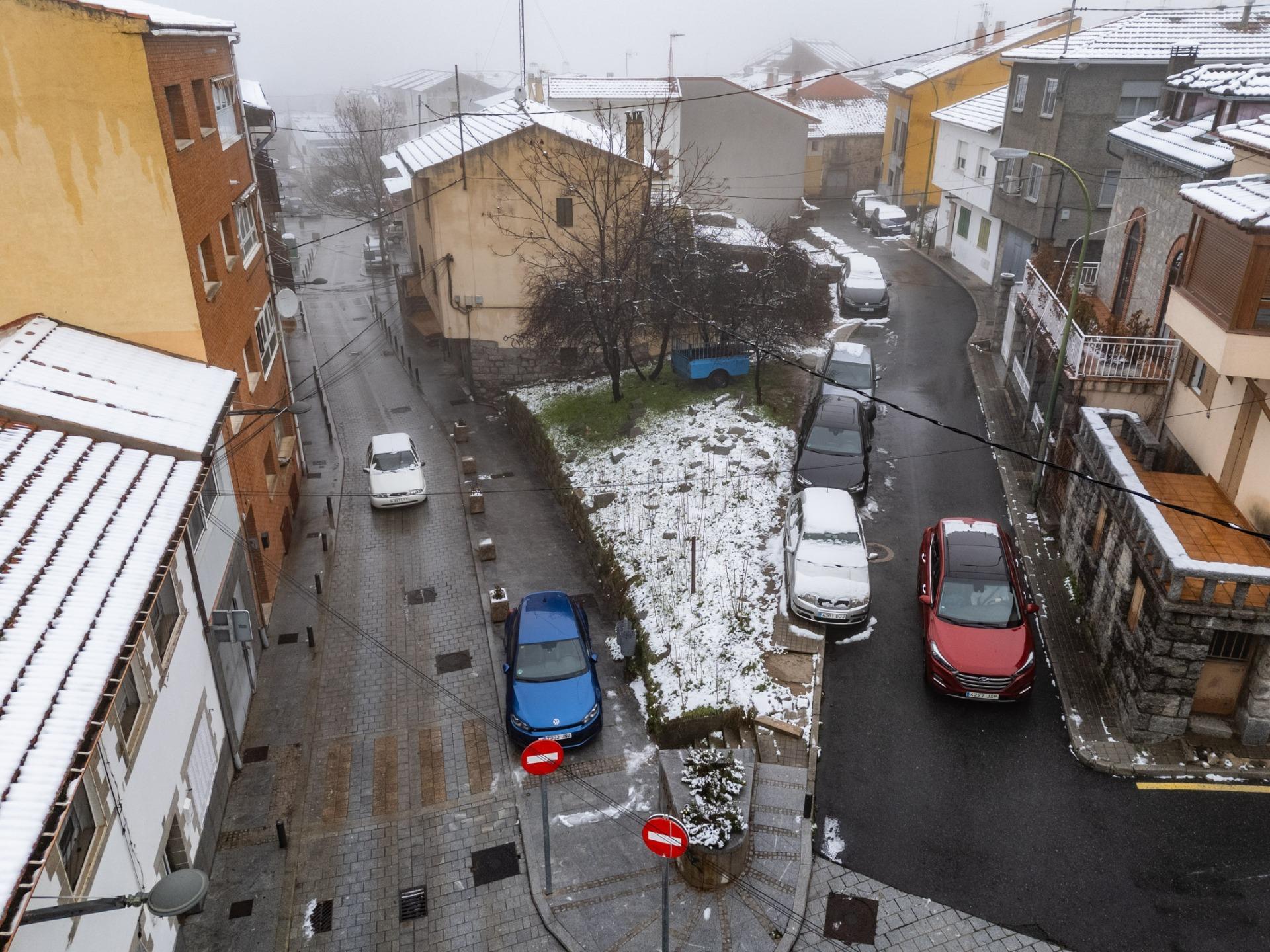 18-12 TERRENO 100% URBANIZABLE EN PLENO CENTRO DE GUADARRAMA