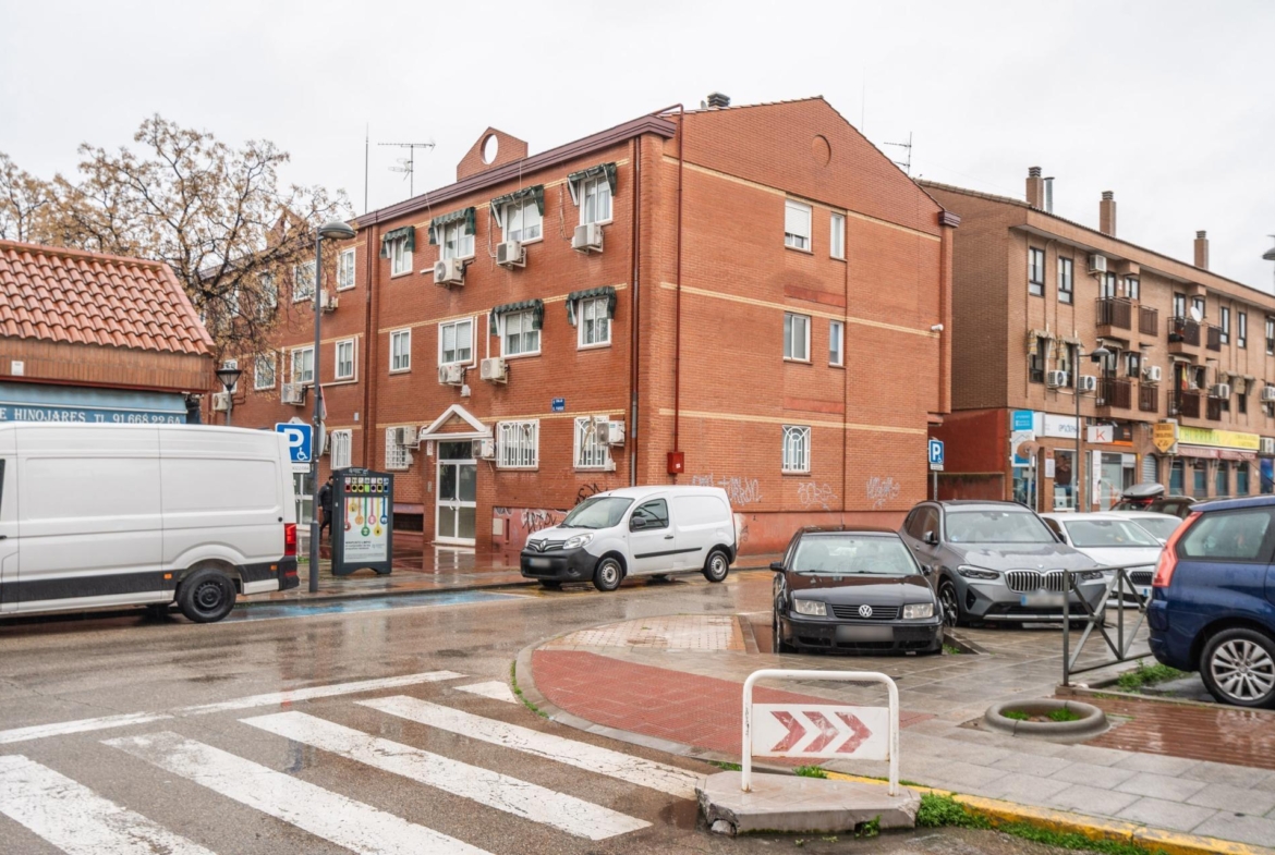 TERRENO URBANO PARA EDIFICAR EN PLENO CENTRO DE MEJORADA DEL CAMPO