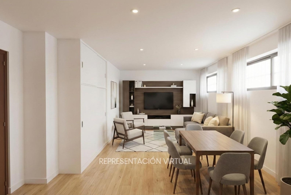 ESTUDIO LUMINOSO CON VISTAS A LAS CUATRO TORRES EN URBANIZACIÓN PRIVADA CON PISCINA JUNTO A METRO Y LA VAGUADA