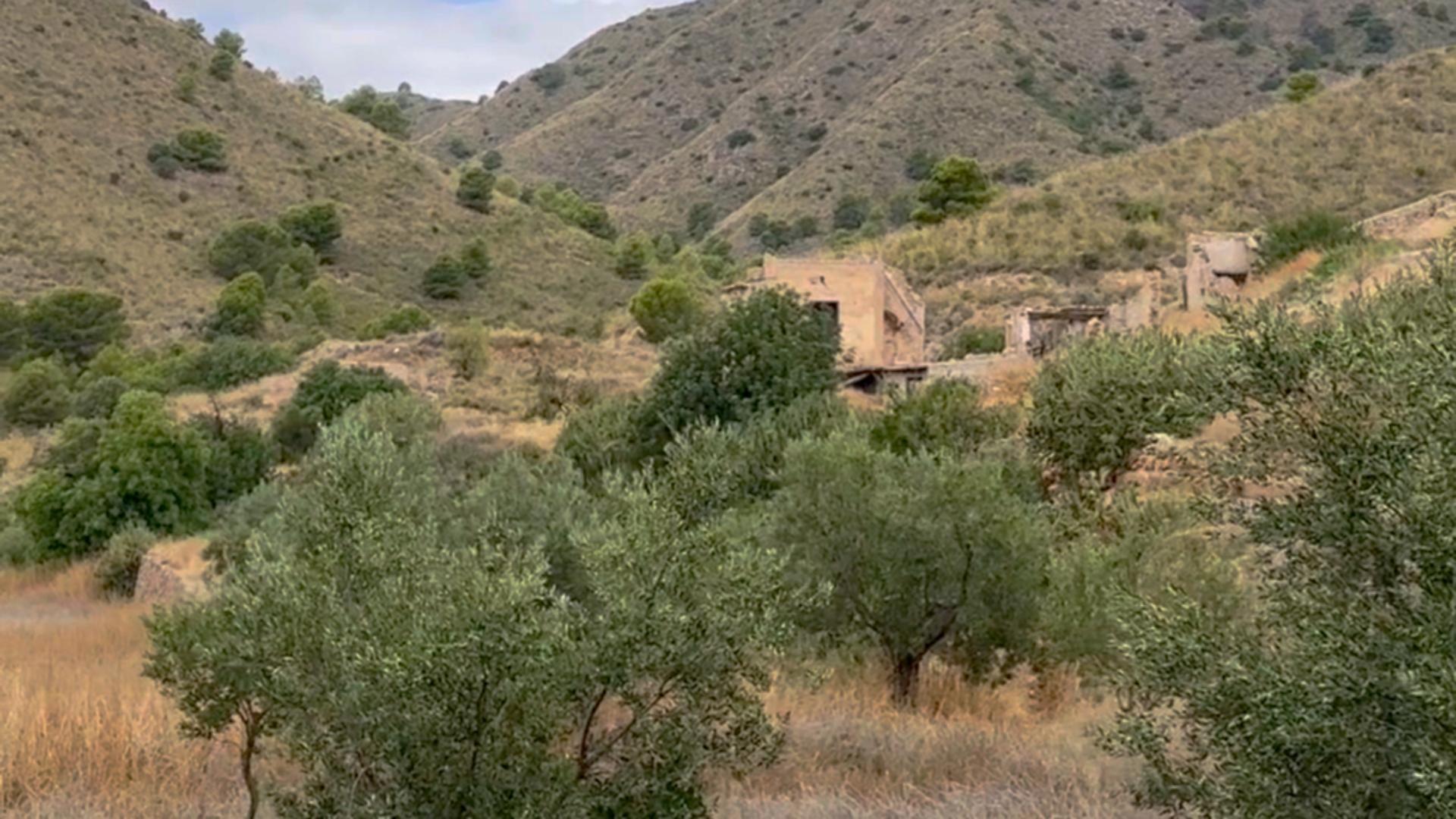 18-18 ^^FINCA RÚSTICA DE MÁS DE 2.500.000 M² EN ALQUILER CON OPCIÓN A COMPRA, CON POSIBILIDAD DE RECONSTRUCCIÓN DE VIVIENDAS DE MÁS DE 600 M², ENTRE LORCA Y ÁGUILAS, MURCIA. VISTAS AL MAR^^ Se ofrec