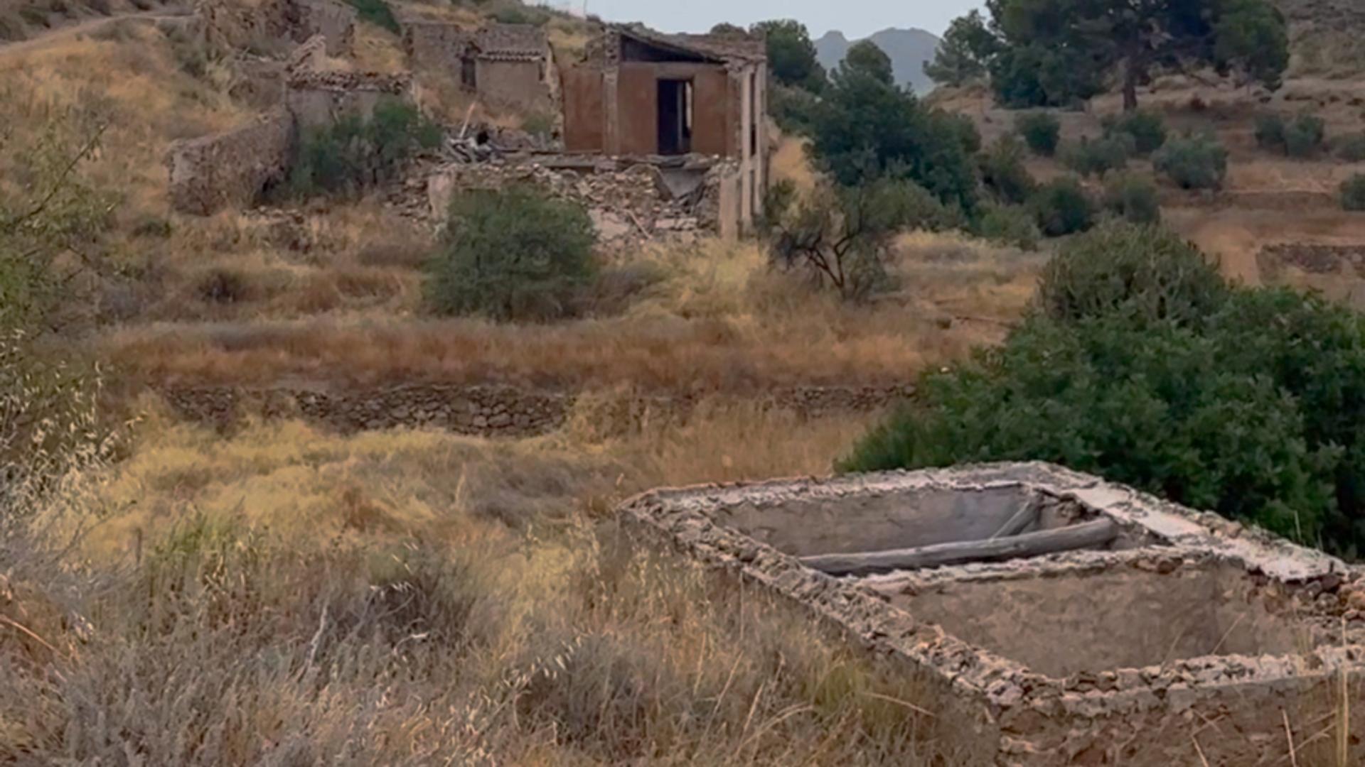18-23 ^^FINCA RÚSTICA DE MÁS DE 2.500.000 M² EN ALQUILER CON OPCIÓN A COMPRA, CON POSIBILIDAD DE RECONSTRUCCIÓN DE VIVIENDAS DE MÁS DE 600 M², ENTRE LORCA Y ÁGUILAS, MURCIA. VISTAS AL MAR^^ Se ofrec