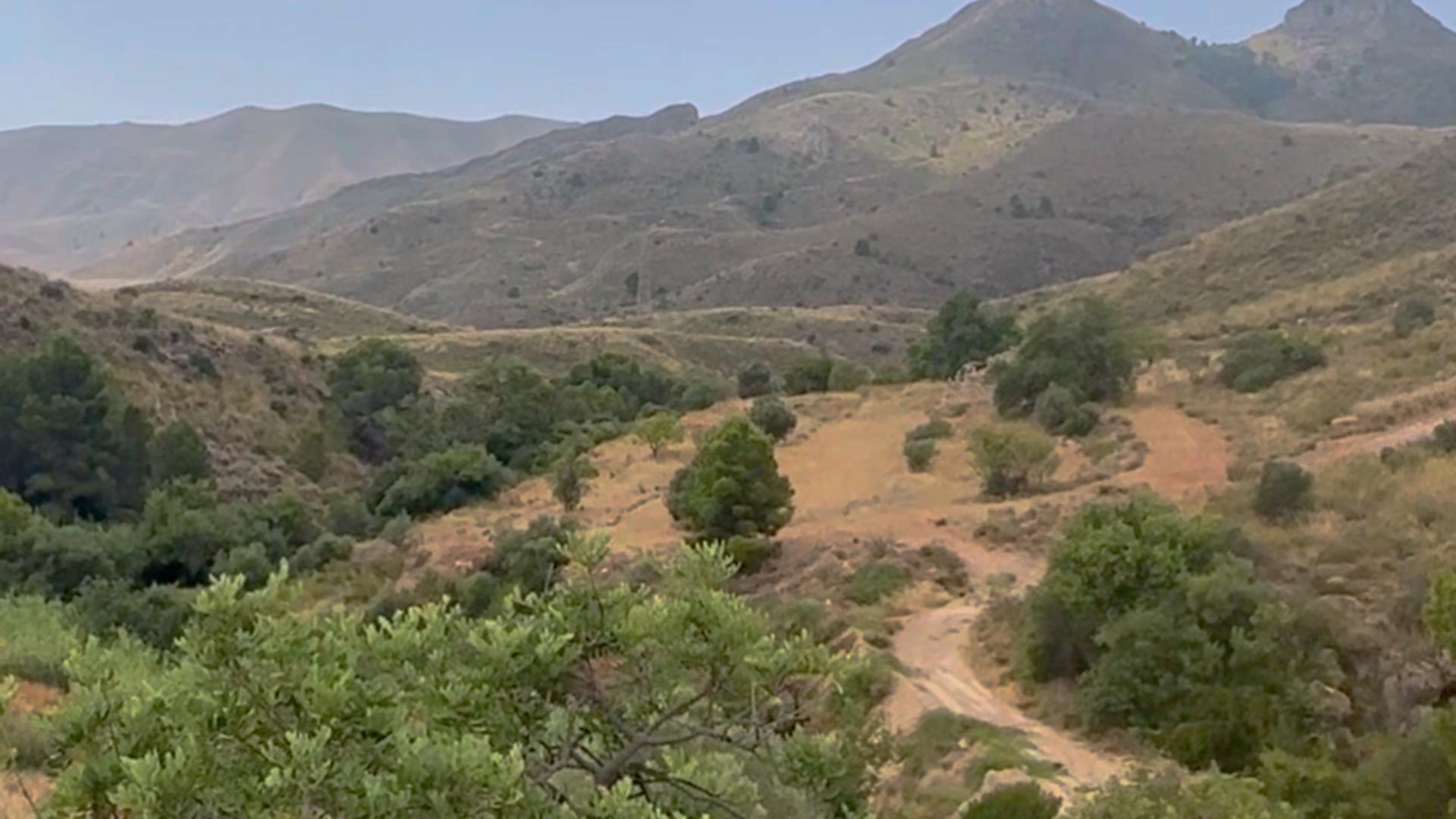 18-28 ^^FINCA RÚSTICA DE MÁS DE 2.500.000 M² EN ALQUILER CON OPCIÓN A COMPRA, CON POSIBILIDAD DE RECONSTRUCCIÓN DE VIVIENDAS DE MÁS DE 600 M², ENTRE LORCA Y ÁGUILAS, MURCIA. VISTAS AL MAR^^ Se ofrec